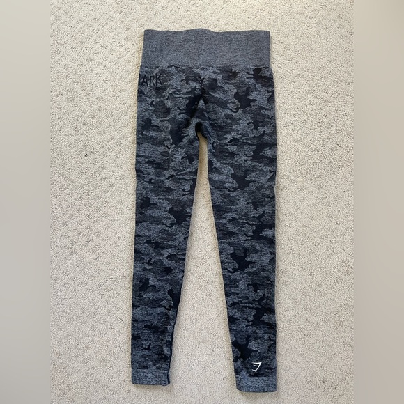 Gymshark bundle - Picture 3 of 4